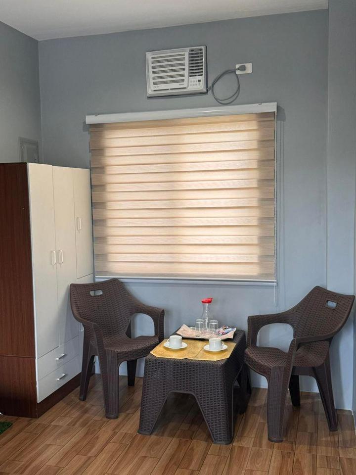 Casa Alberto Of Calapan Town Center Zewnętrze zdjęcie